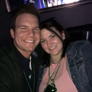 Meet your Posher, Whitney