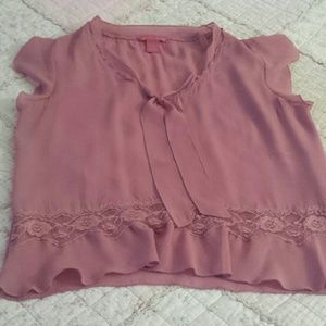 Blouse mauve color