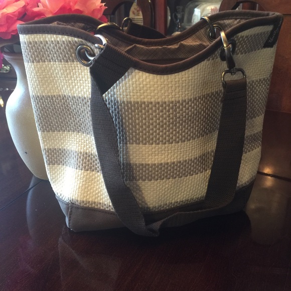 SOLD Canvas Crew Mini - Picture 1 of 1