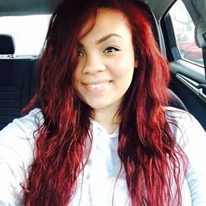 Meet your Posher, Zoe