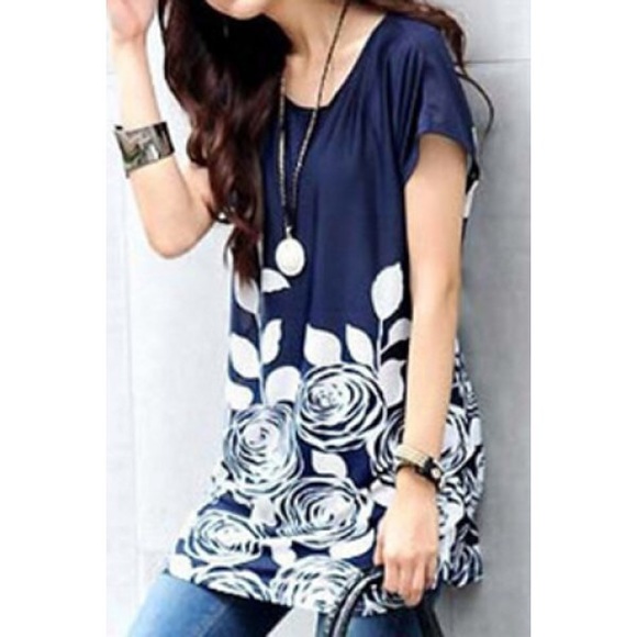 Boutique Tops - 🆕Sweet Navy Blue Loose-Fit Blouse