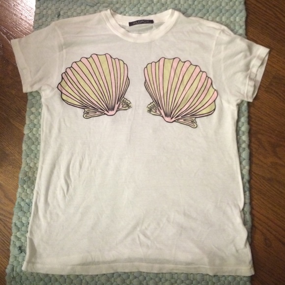 RARE Wildfox Couture Mermaid Shell Top BNWOT