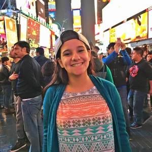 Meet your Posher, Fernanda