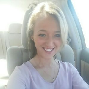 Meet your Posher, Tayler