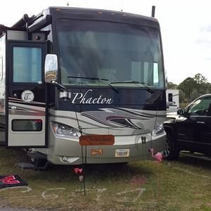 Meet your Posher, Carolyn