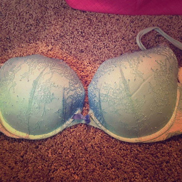 Victoria secret 38D