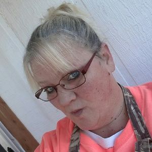 Meet your Posher, Becky