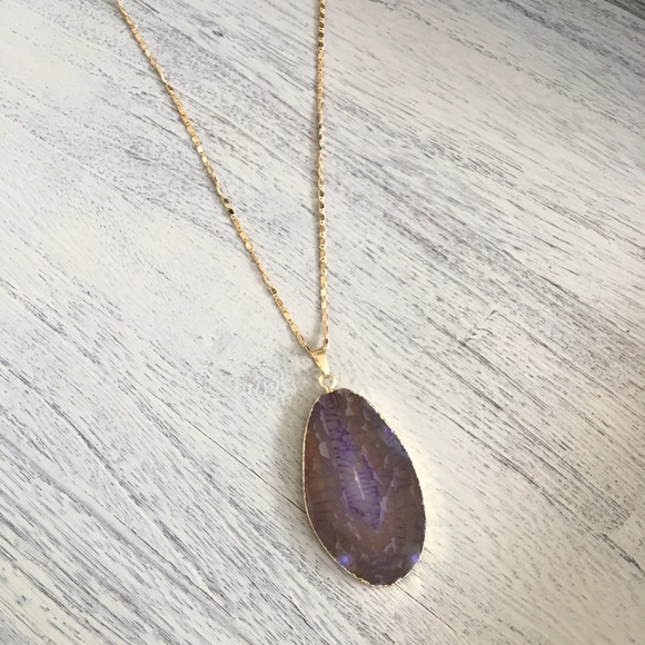 Purple/brown Agate pendant necklace