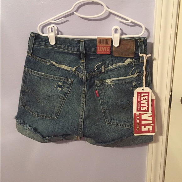 NEW Levi's Vintage 1954 501z Shorts - Picture 2 of 3