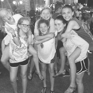 Meet your Posher, Emma