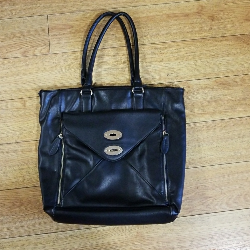 Black Shoulder Bag