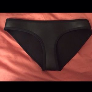 Triangl bikini bottom