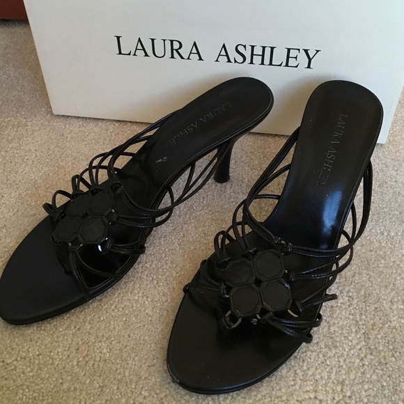 LAURA ASHLEY SHOES Price reduced - Picture 1 of 6