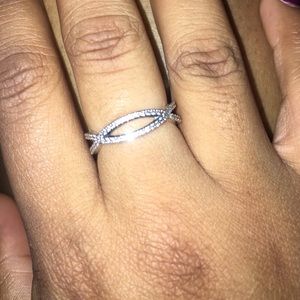 Pandora crossing paths ring