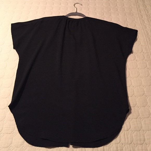 Blouse - Picture 3 of 4