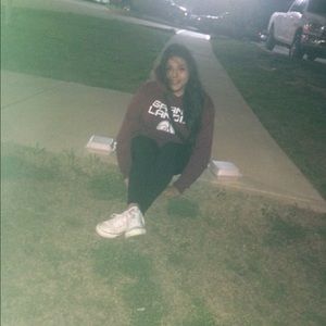 Meet your Posher, Nancy