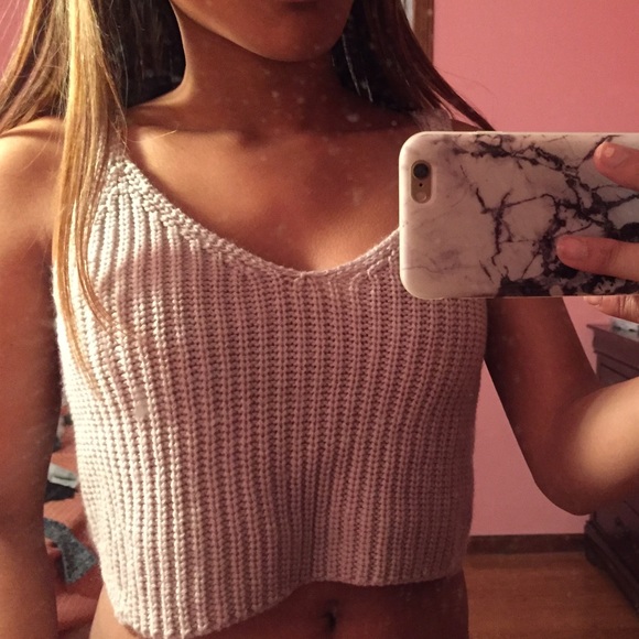 Grey sweater crop top