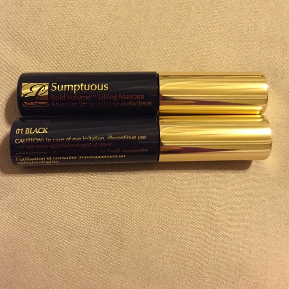 Two New Estée Lauder Sumptuous mascaras in black