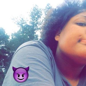 Meet your Posher, Jaye