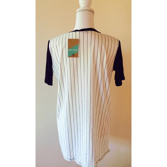 Luxe' Baseball Tee - Picture 3 of 5