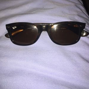 Tortuous shell new wayfarer Ray Bans