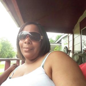 Meet your Posher, Keisha