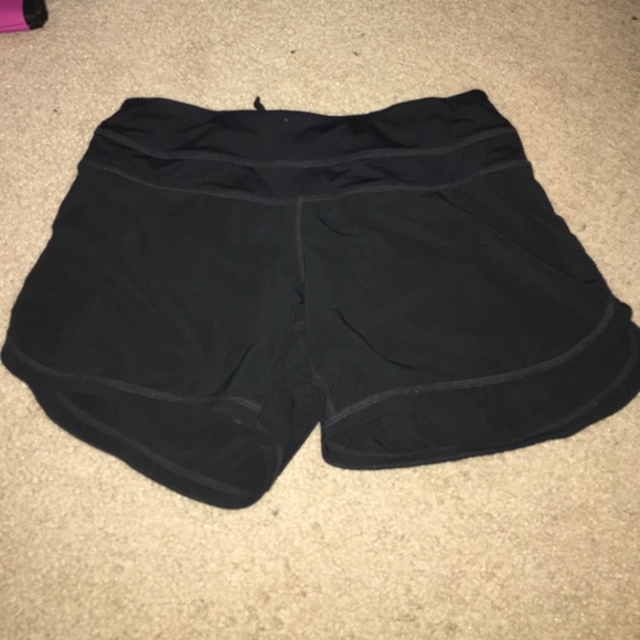 Black Lululemon shorts!