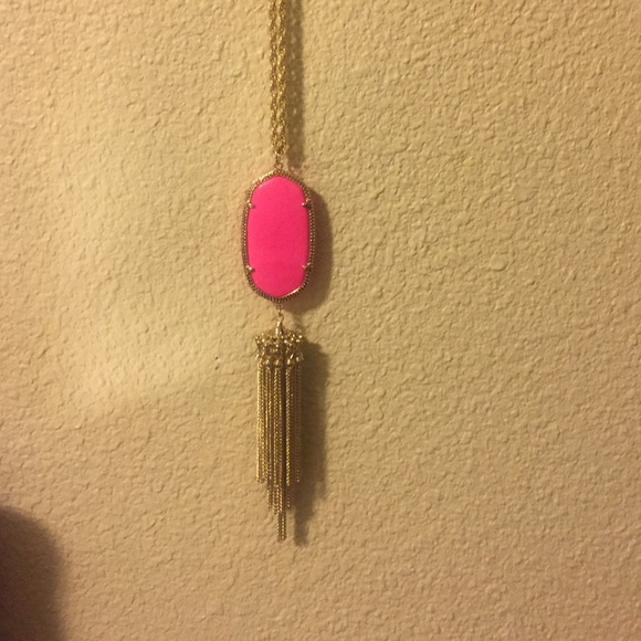 Kendra Scott Necklace