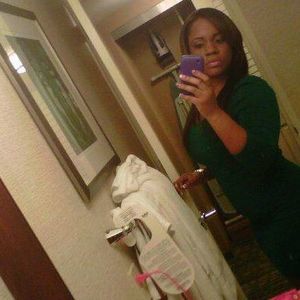 Meet your Posher, Abigail