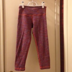 Lululemon Wunder Under Crop Pants
