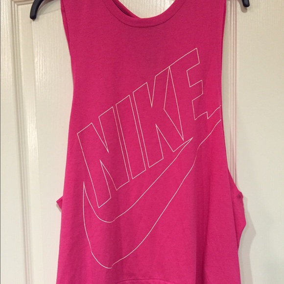 Nike Tops Nike Loose Fit Tee Poshmark