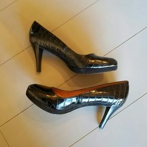 Black Nine West Platform Pump