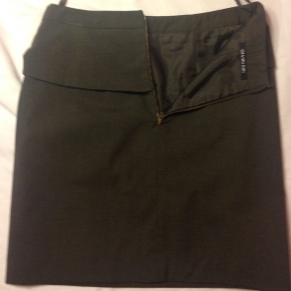 🌼 Gianni Bini Skirt - Picture 2 of 3