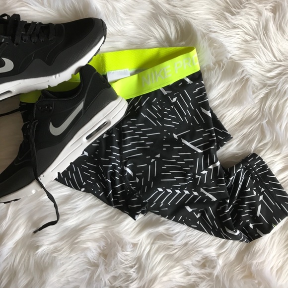 Nike Pants - Nike Pro shorts