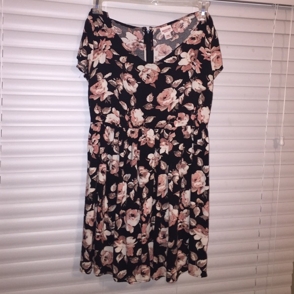 floral print dress 💐