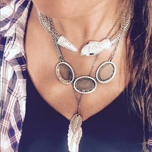 Meet your Posher, Carla