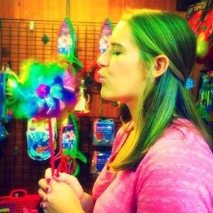 Meet your Posher, Erin