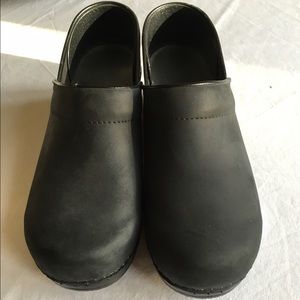 Women's Dansko Professional Black Oiled Clogs
