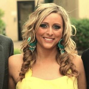 Meet your Posher, Karina