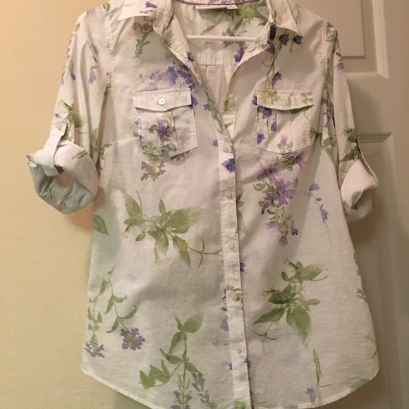 Shirt - Picture 2 of 2