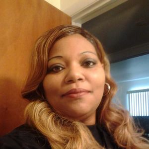 Meet your Posher, Yolanda