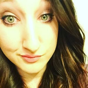 Meet your Posher, Briana