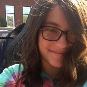 Meet your Posher, Madelyn