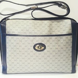 SOLD Authentic Vintage Gucci Messenger Bag