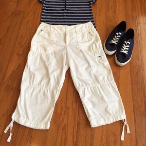 St John's Bay Cargo Capri Pants