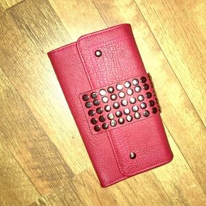 Red wallet