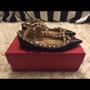 Additional photos of Valentino rock studs