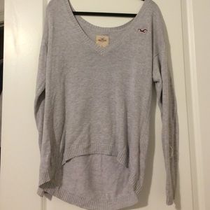 HOLLISTER light sweater