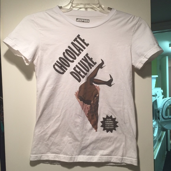 Jeepney t-shirt for all you wu-tang fans NWOT