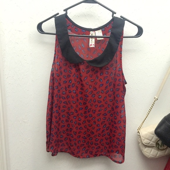 Collared sheer tank